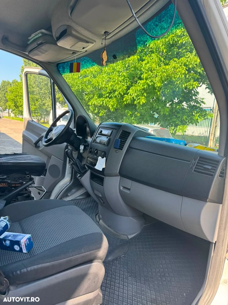 Mercedes-Benz SPRINTER - 3