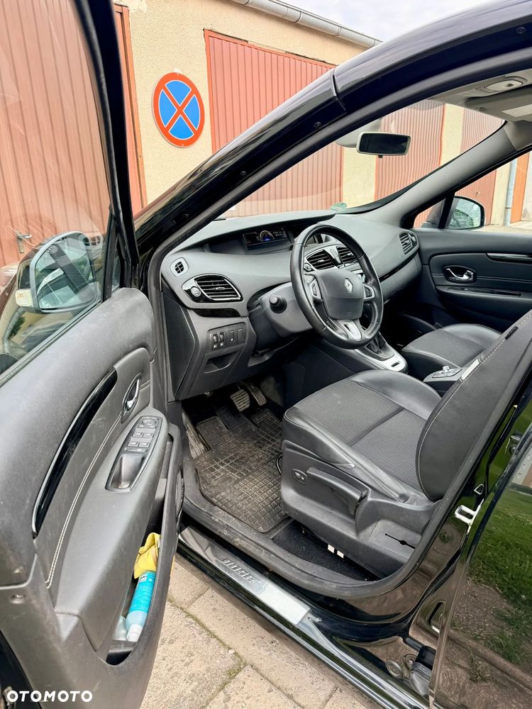 Renault Scenic dCi 110 EDC Bose Edition - 12