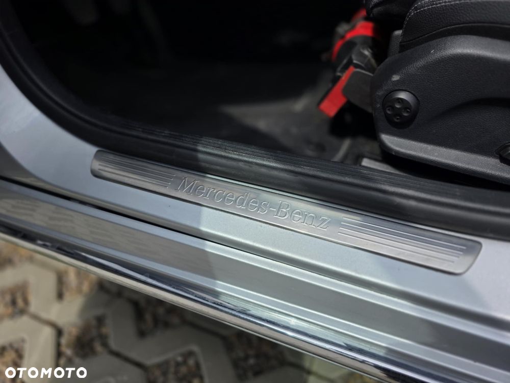 Mercedes-Benz Klasa C 200 (BlueTEC) d Avantgarde - 14