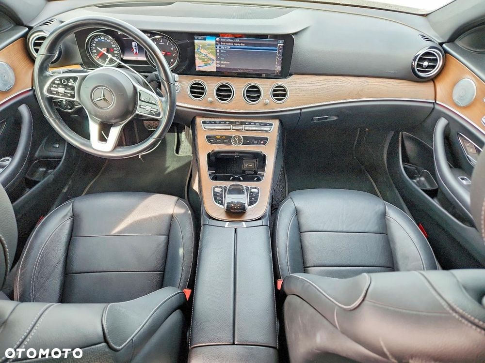 Mercedes-Benz Klasa E 450 4Matic 9G-TRONIC - 9