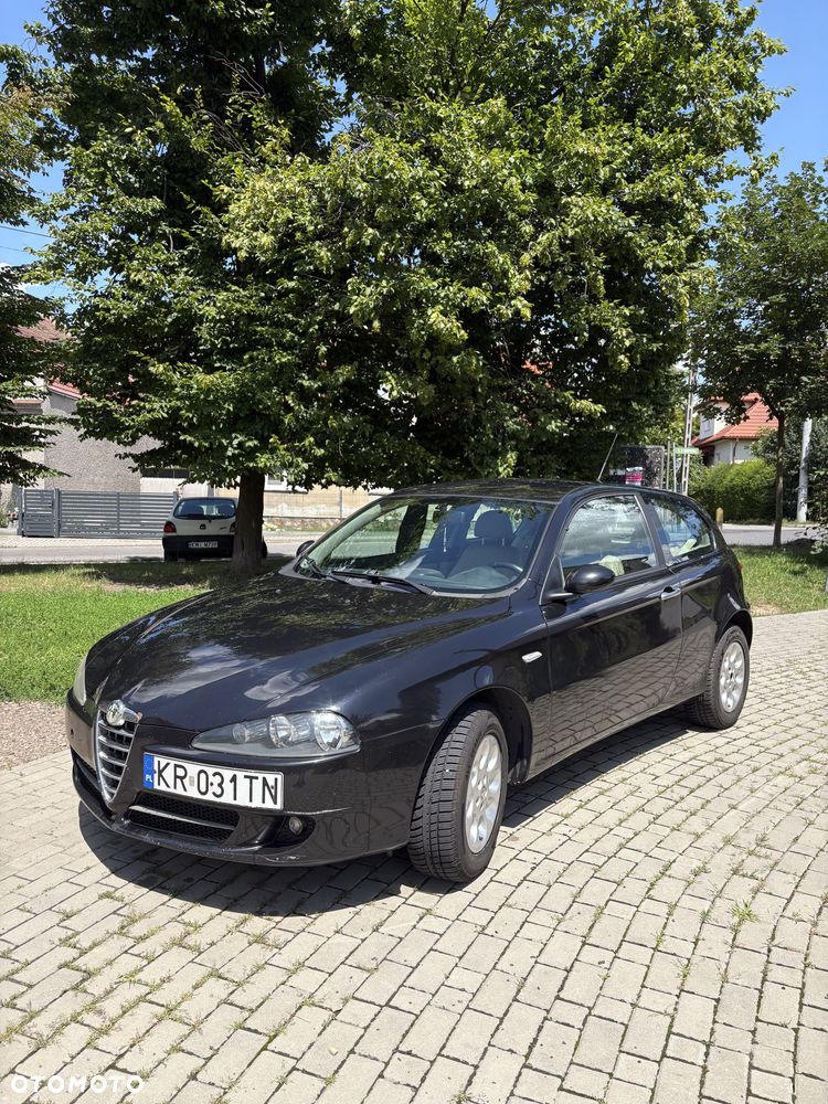 Alfa Romeo 147 - 1