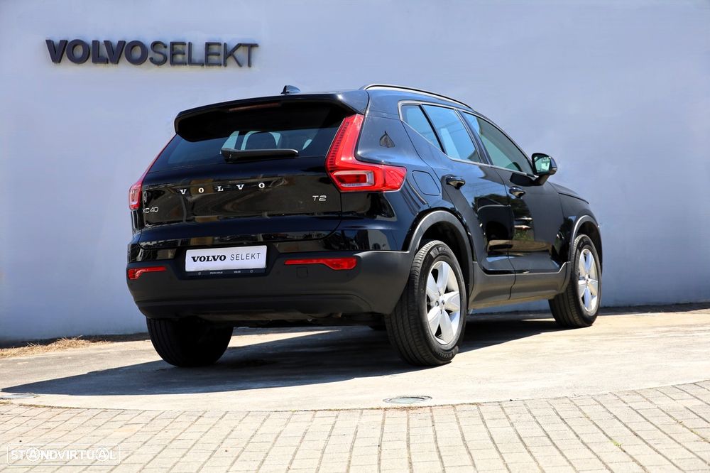 Volvo XC 40 1.5 T2 Momentum Core - 31