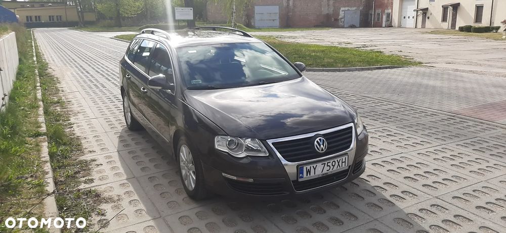 Volkswagen Passat Variant 2.0 TDI DPF Exclusive - 3