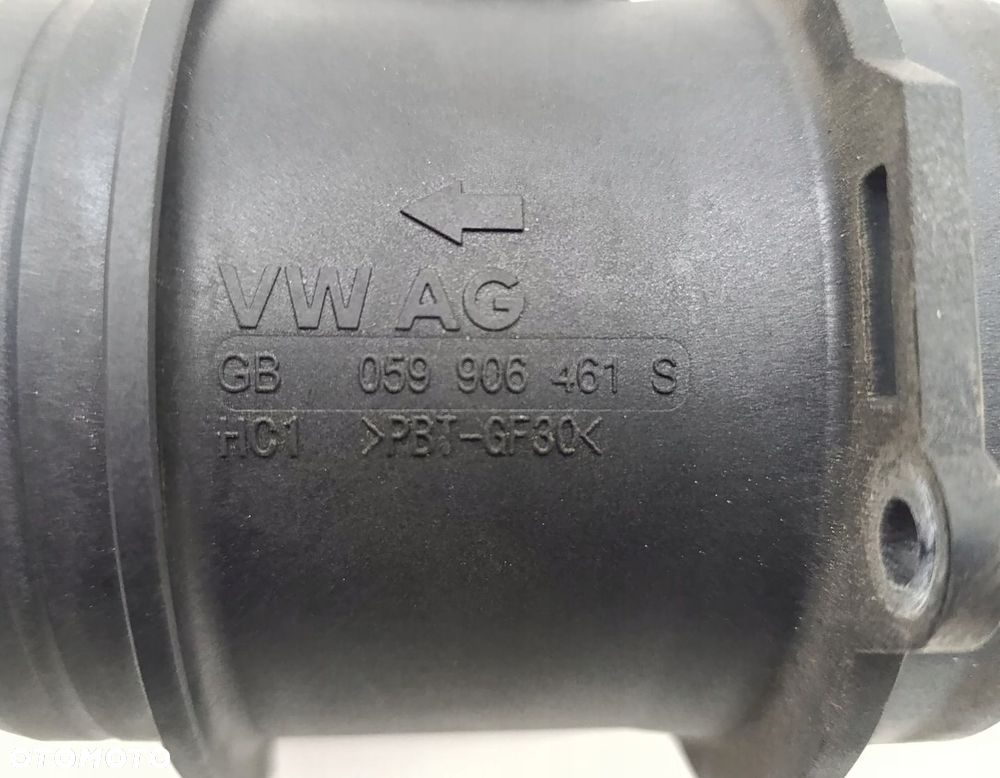 PRZEPŁYWOMIERZ POWIETRZA AUDI A7 C8 3.0 TDI 4M1959595C - 2