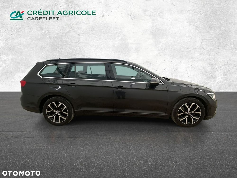 Volkswagen Passat - 5