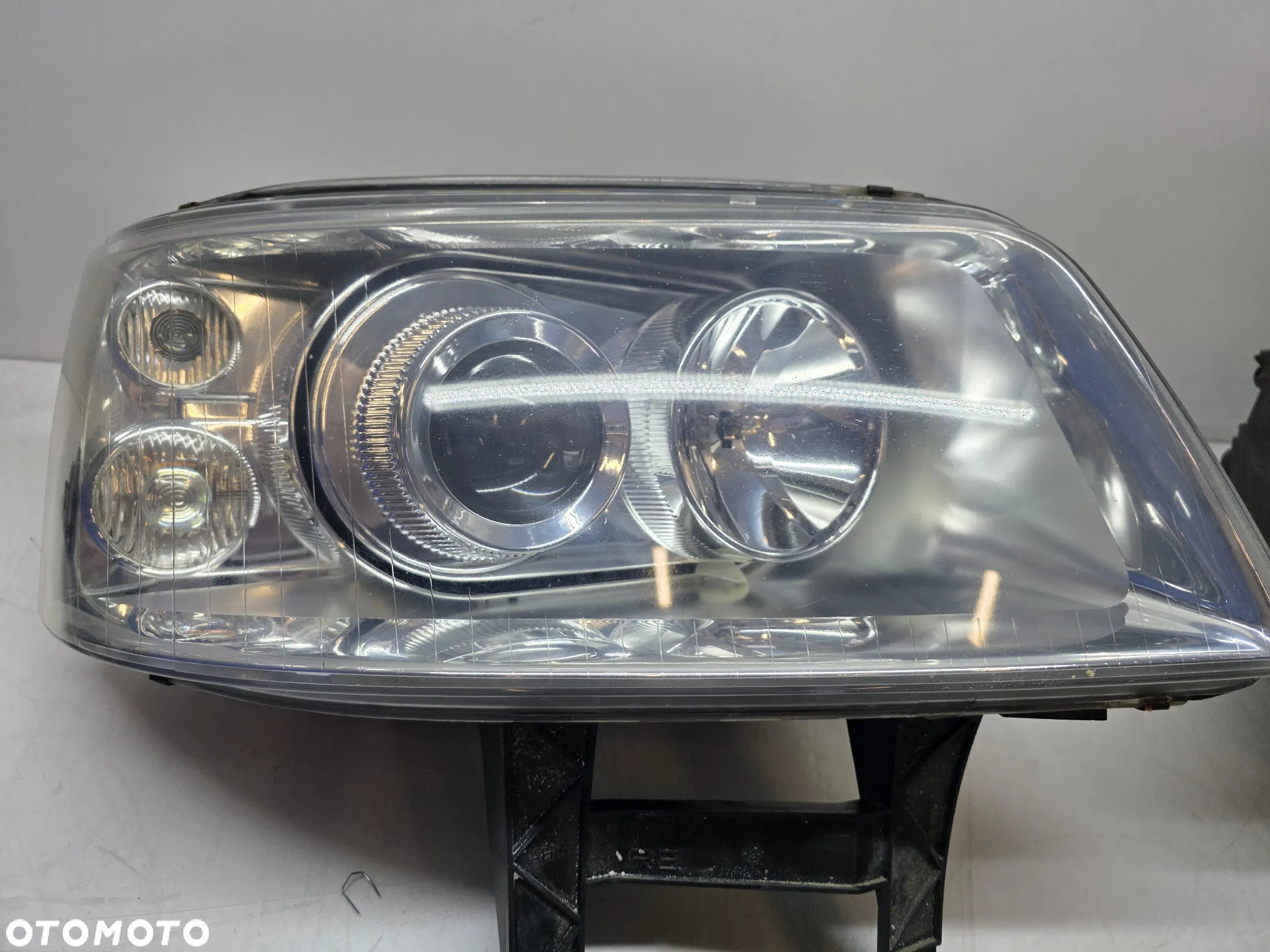 Lampy Reflektory Przód VW T5 Bixenon KBA 90797 komplet - 2