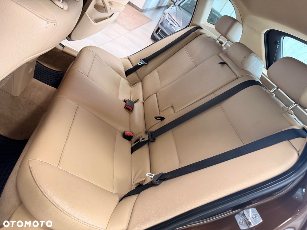 BMW X1 xDrive18d Sport Line - 26