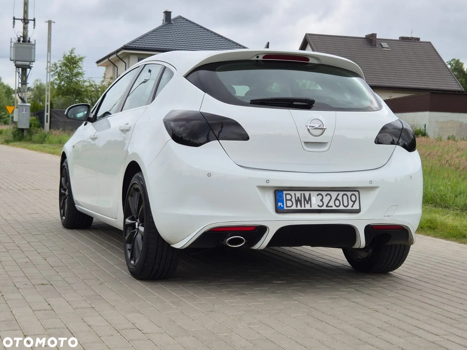 Opel Astra IV 2.0 CDTI Cosmo - 18