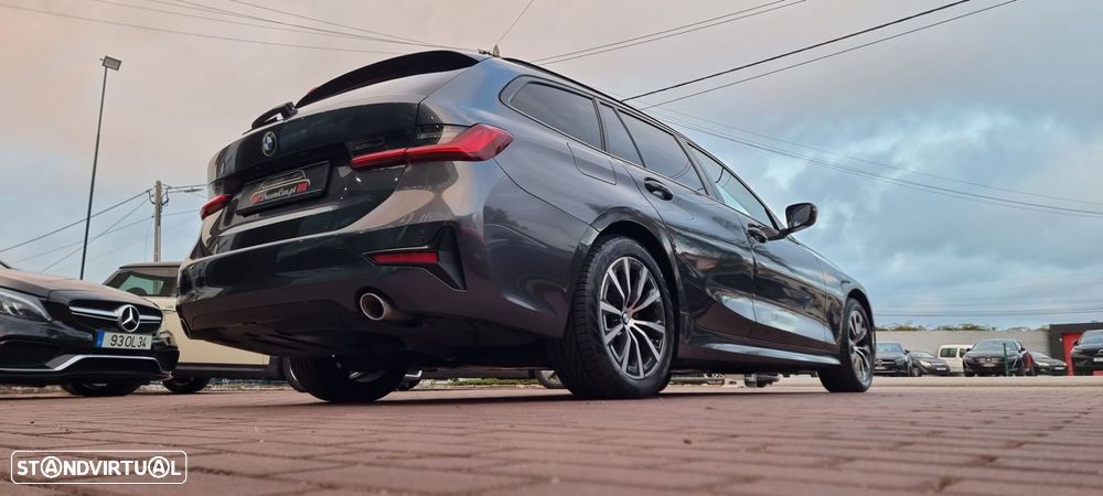 BMW 318 d Touring Line Sport Auto - 14
