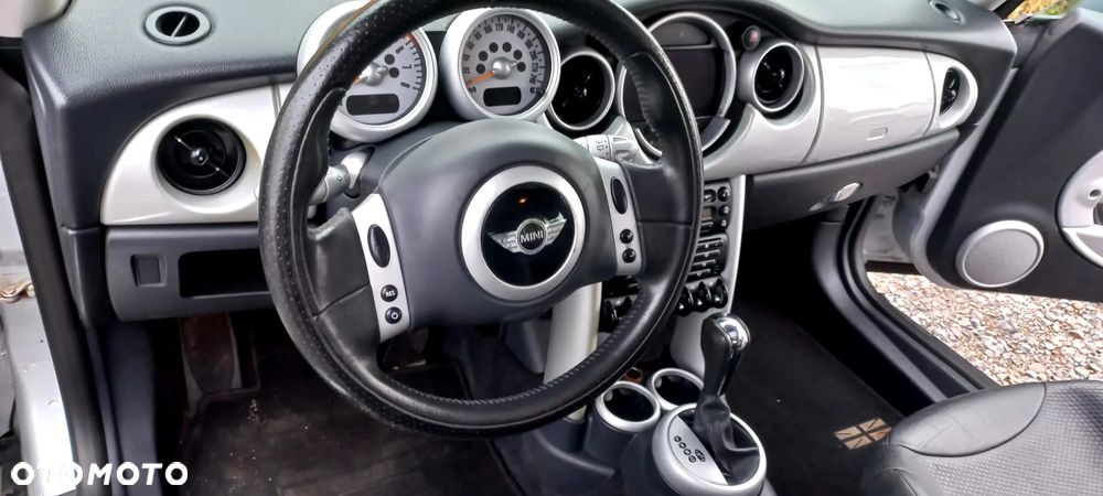 MINI Cooper Seven - 7