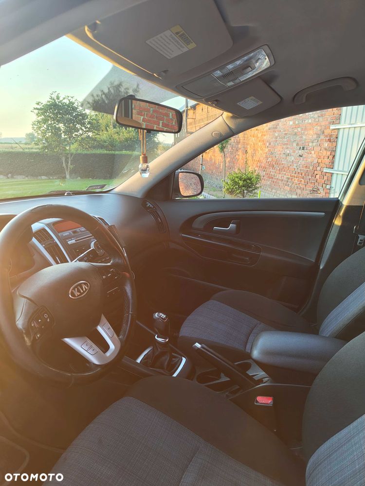 Kia Ceed - 5