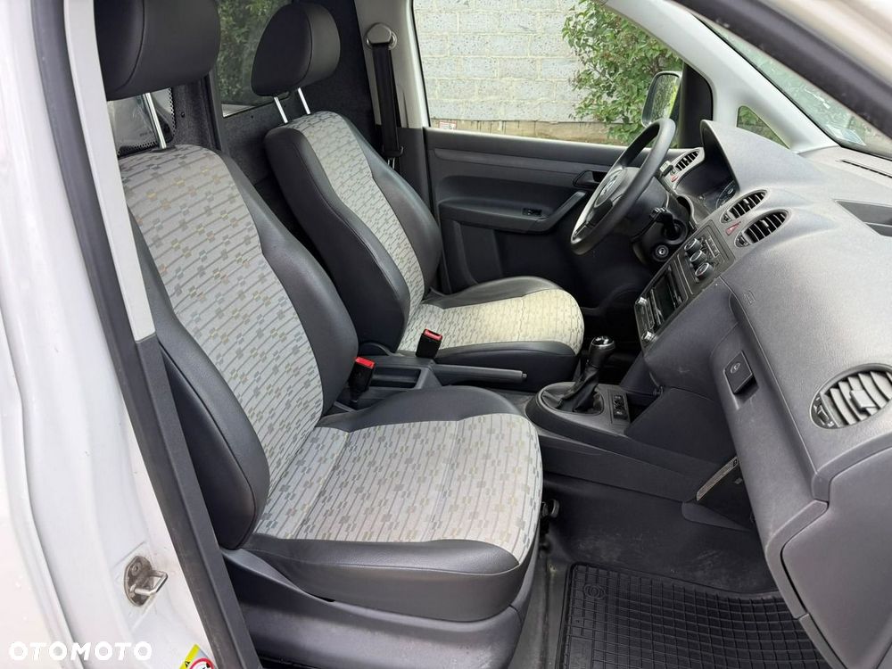Volkswagen Caddy - 12