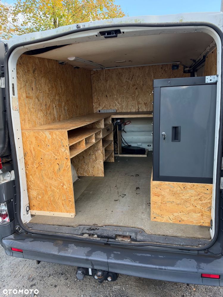 Renault Trafic - 12