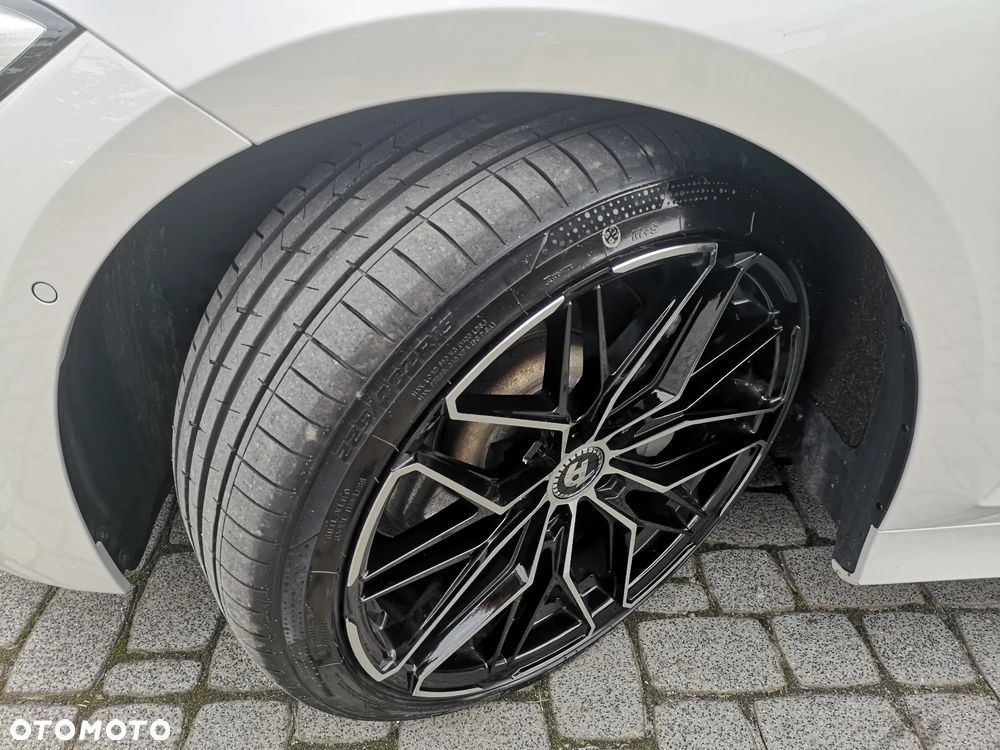 BMW Seria 3 330e PHEV sport - 30