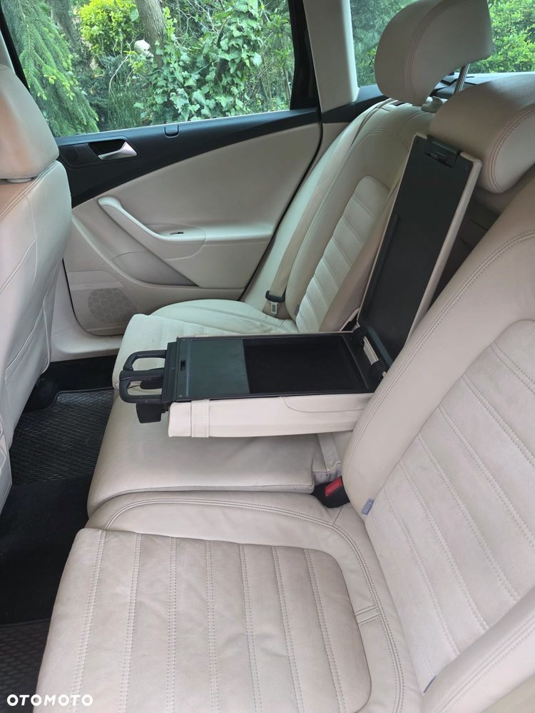 Volkswagen Passat 2.0 TDI 4Mot Comfortline - 18