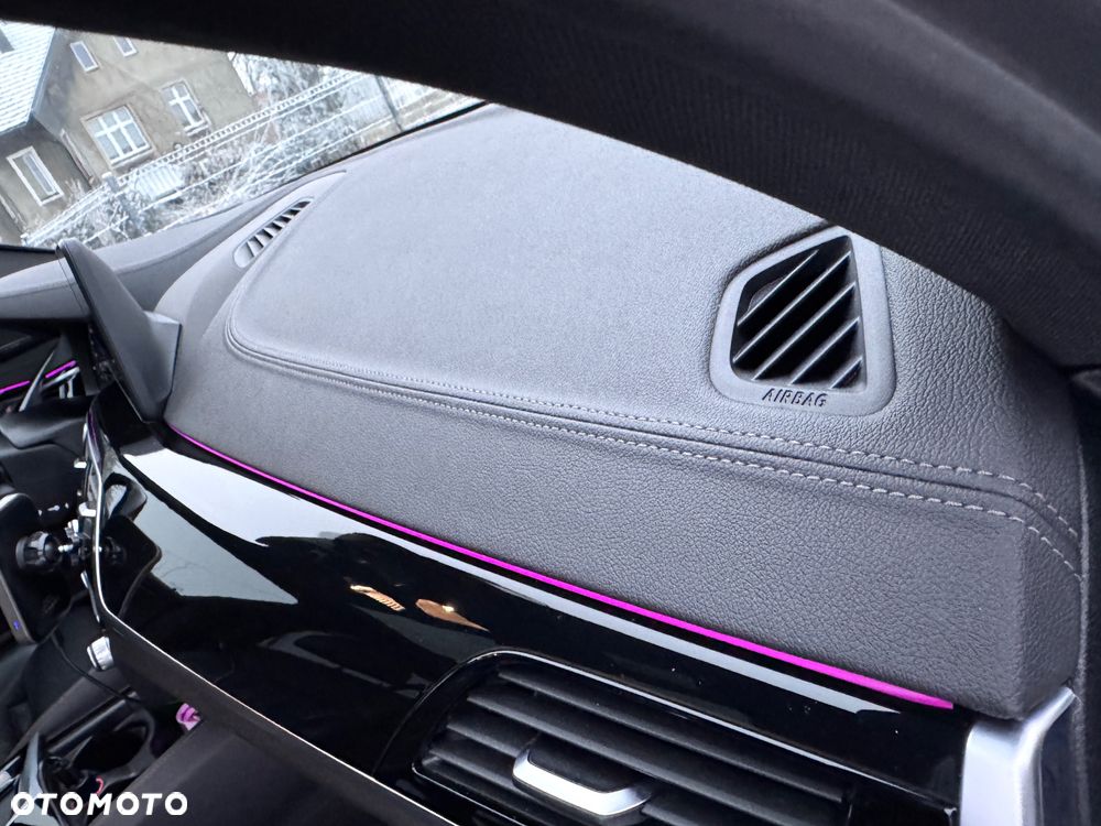 BMW Seria 5 520d xDrive M Sport sport - 29