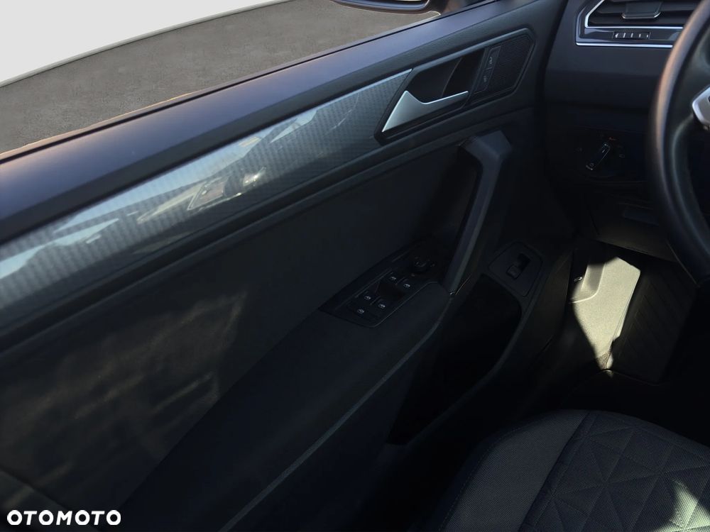 Volkswagen Tiguan 1.5 TSI EVO Life DSG - 12