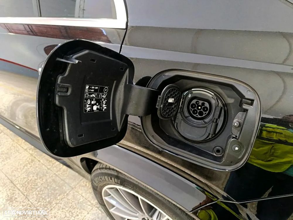 Mercedes-Benz GLE 350 de 4Matic - 11