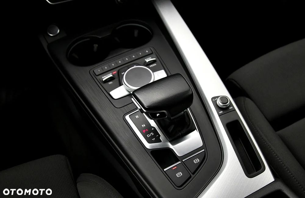 Audi A4 Avant 40 TDI Quattro Sport S tronic - 33