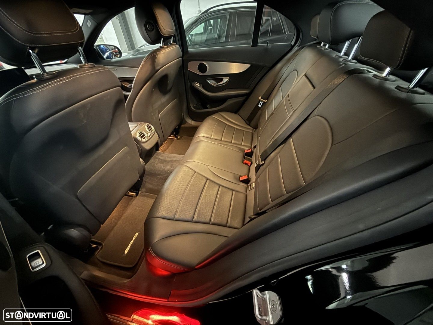 Mercedes-Benz C 220 (BlueTEC) d 7G-TRONIC AMG Line - 13