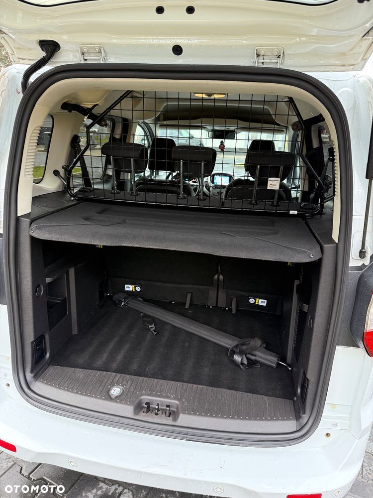 Ford Tourneo Connect 1.5 TDCi Trend - 17