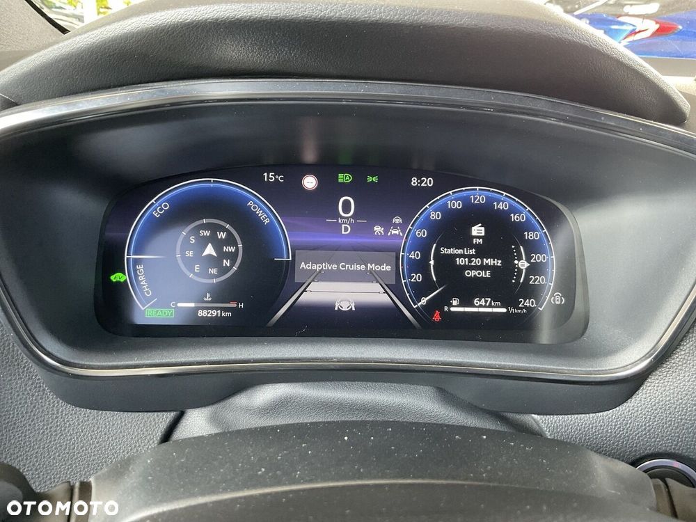 Toyota Corolla 2.0 Hybrid Style - 17