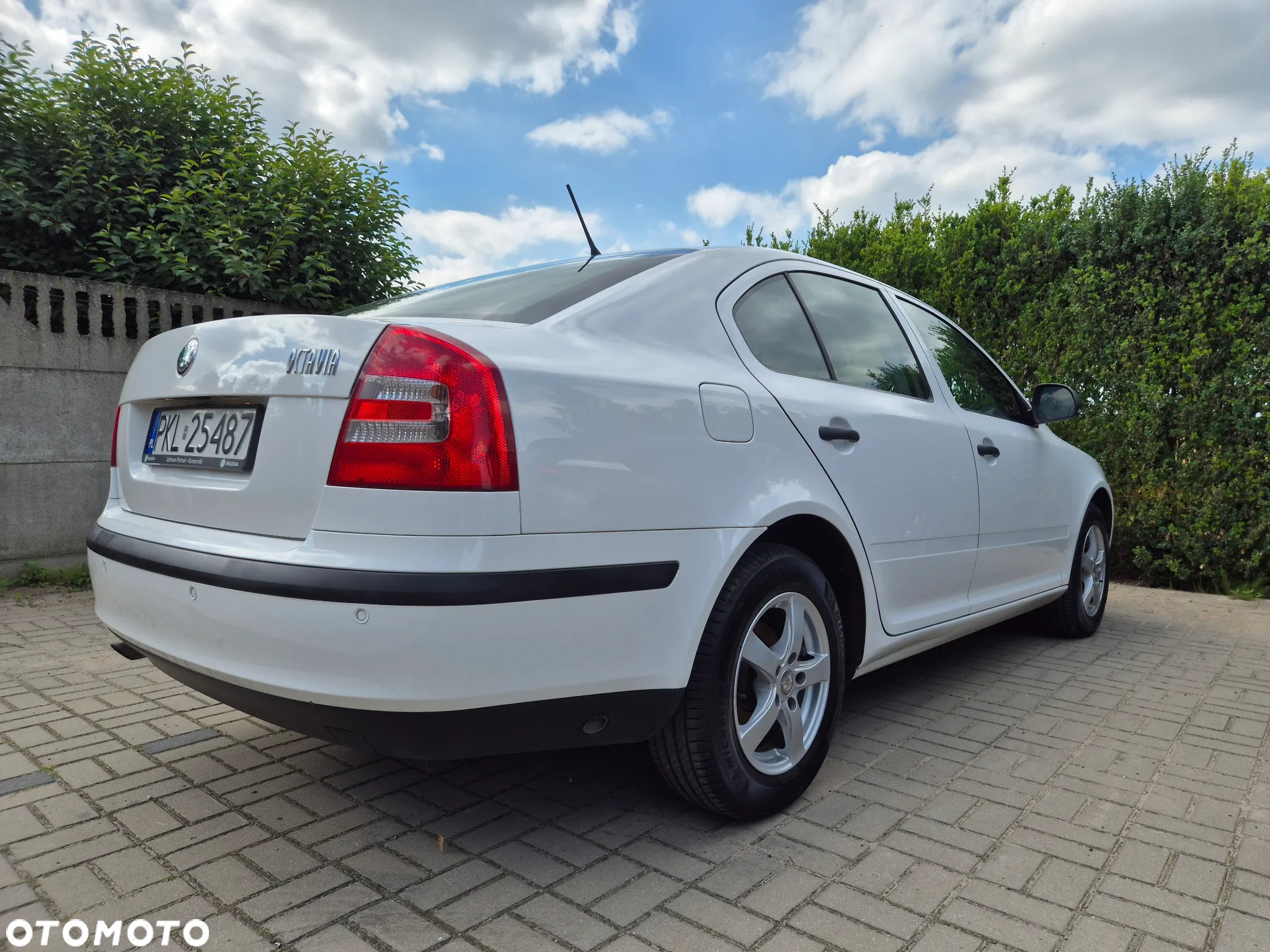 Skoda Octavia 1.6 - 15