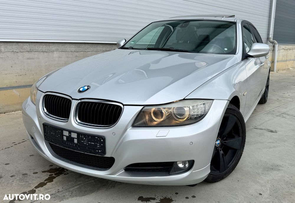 BMW Seria 3 320d DPF Aut. - 30