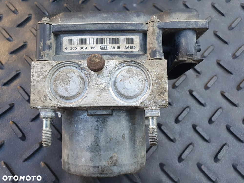 RENAULT CLIO II POMPA ABS STEROWNIK 0265231333 8200229137 0265800316 BOSCH ORYGINAŁ - 3