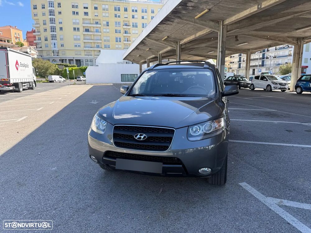 Hyundai Santa Fe - 1