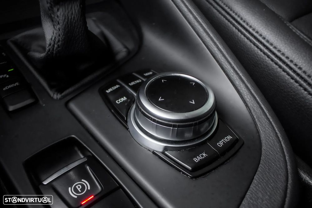 BMW X1 25 e xDrive - 22