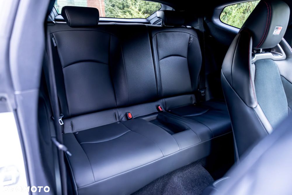 Toyota GR Yaris 1.6 Dynamic - 39