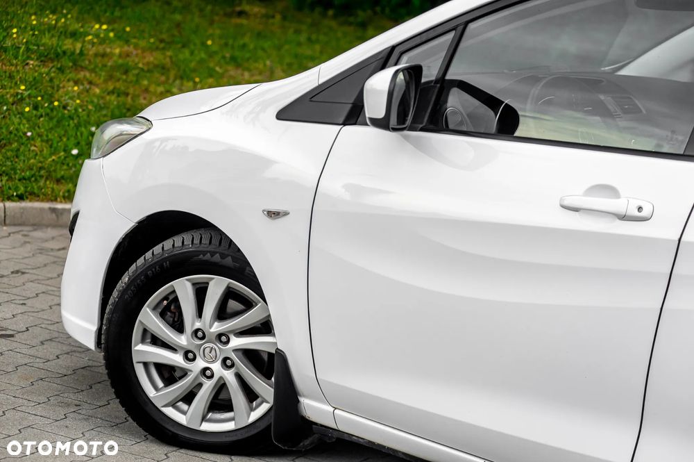 Mazda 5 - 19