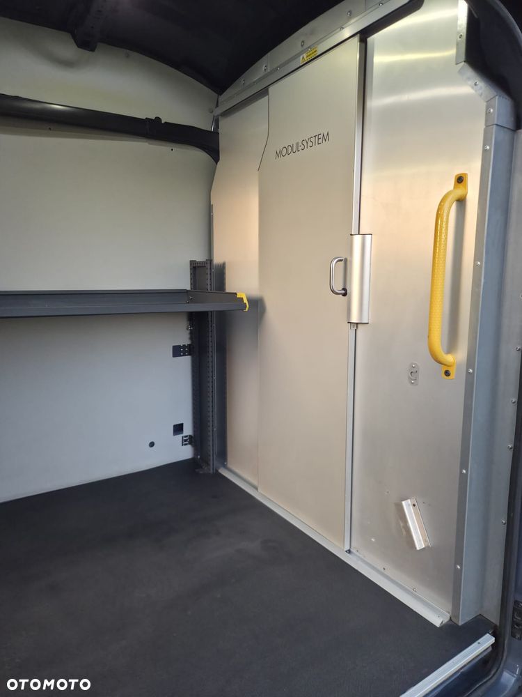 Ford Transit - 19