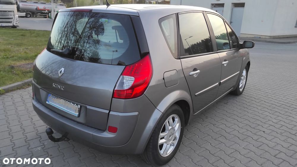 Renault Scenic 1.9 dCi FAP Conquest - 4