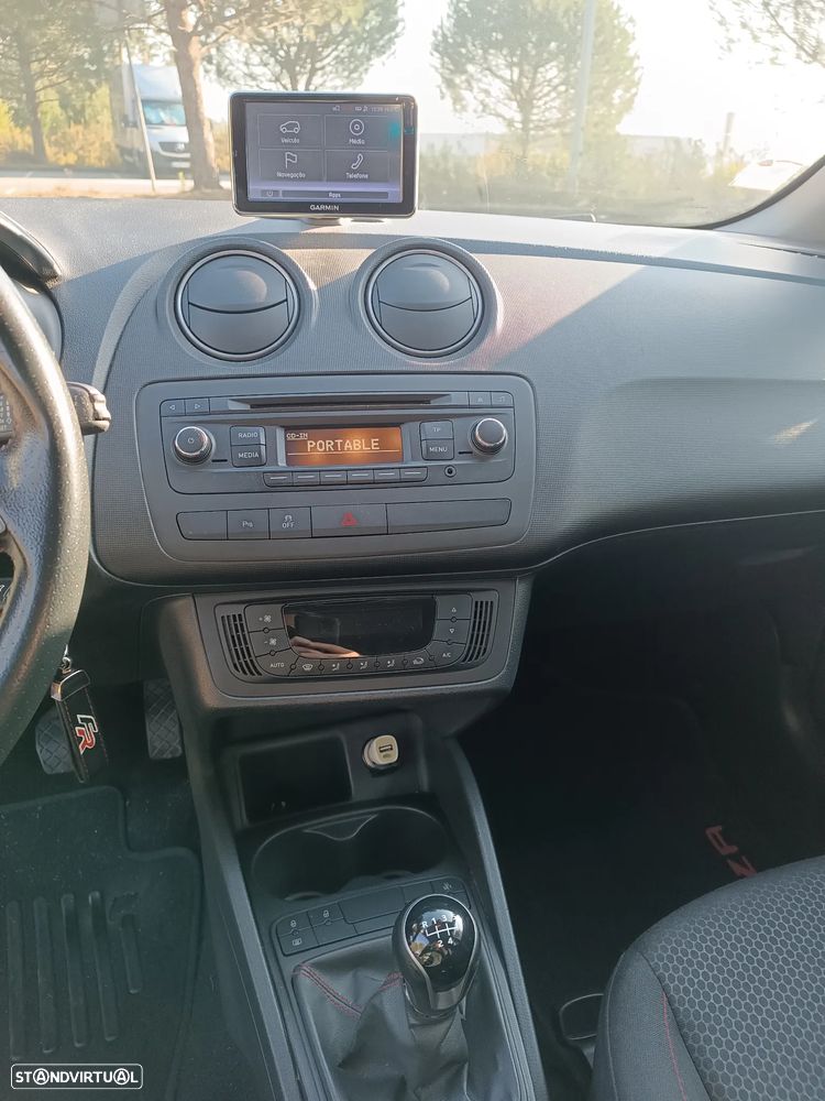 SEAT Ibiza 1.6 TDI FR 30 Anos - 4