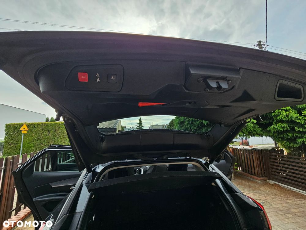 Peugeot 3008 - 22