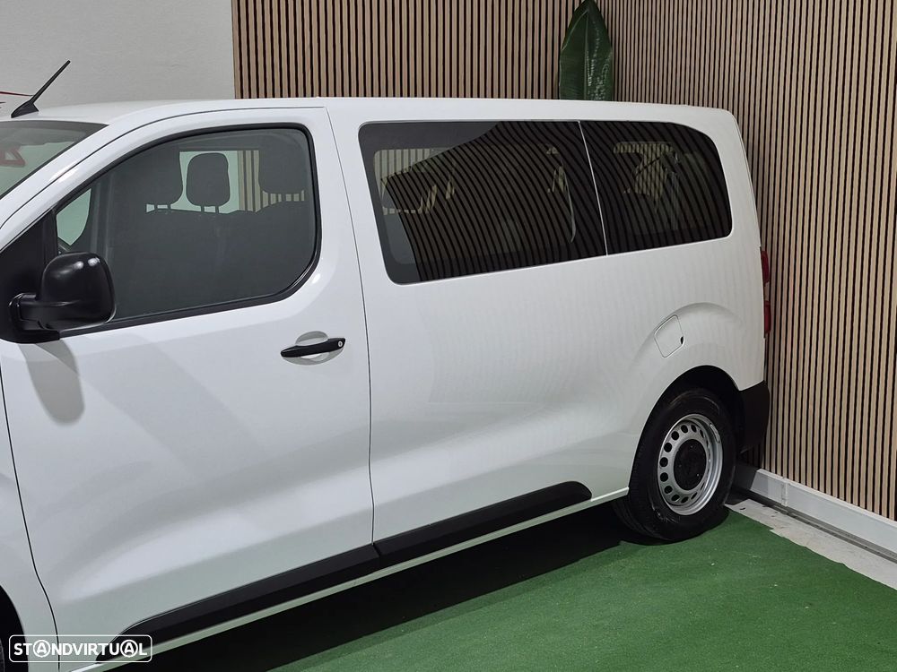 Peugeot Expert 1.5 BlueHDi L2H1 Semi-Vidrado - 4