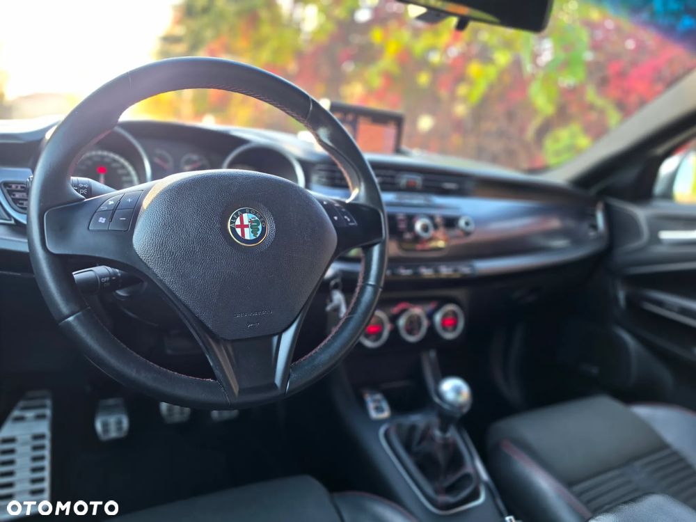 Alfa Romeo Giulietta - 35