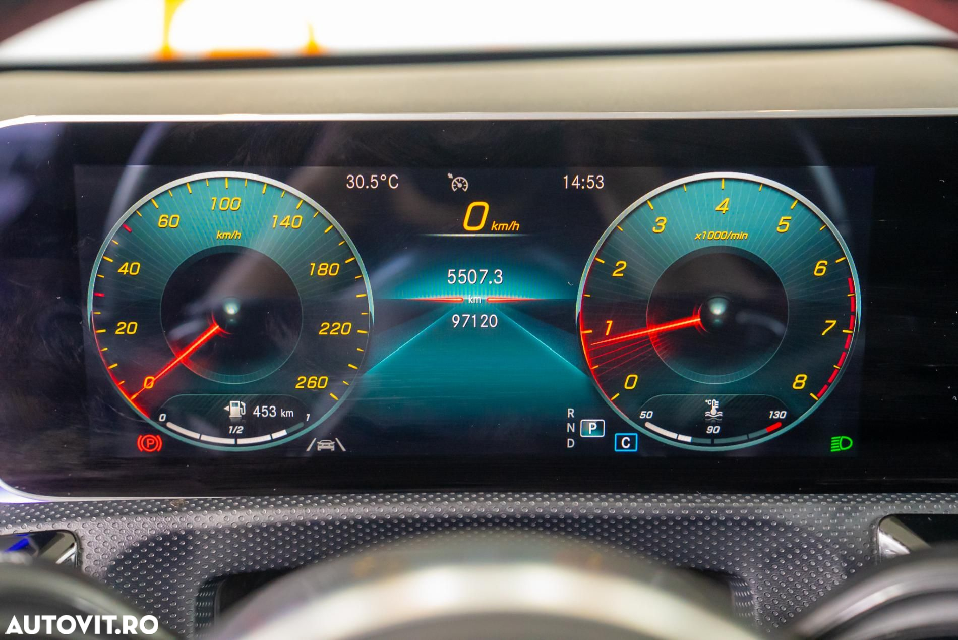 Mercedes-Benz CLA 180 7G-DCT AMG Line - 14