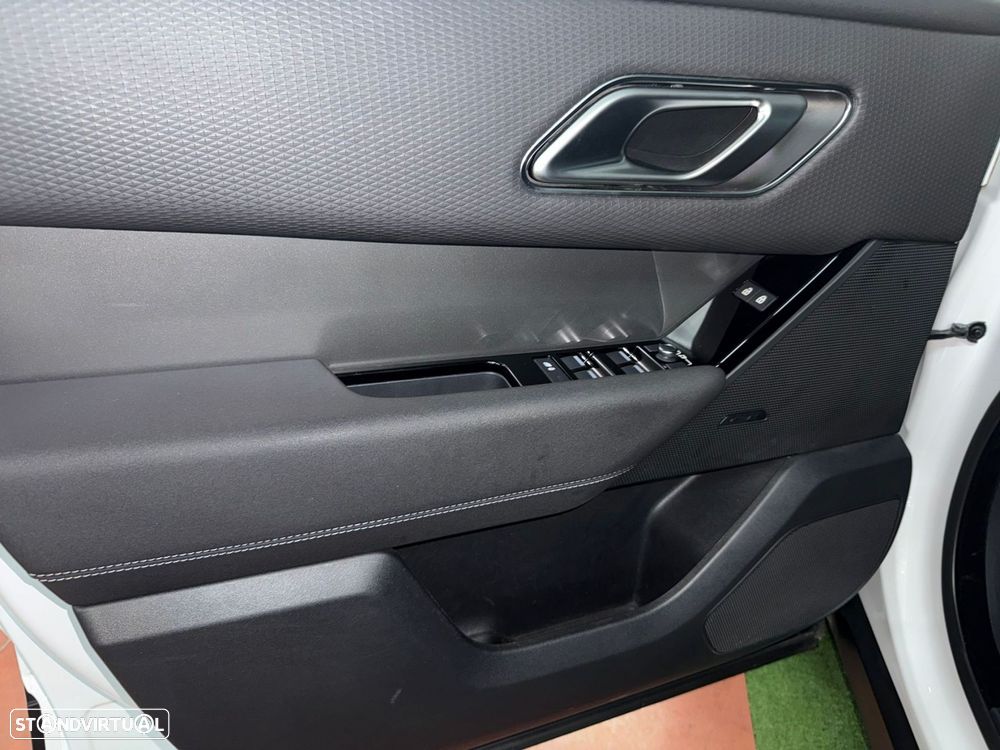 Land Rover Range Rover Velar 2.0 D200 AWD Dynamic SE - 15