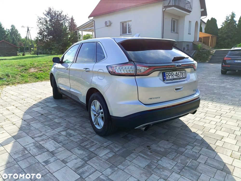 Ford Edge - 5