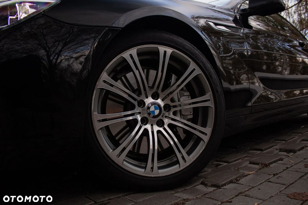 BMW Seria 6 650i - 2