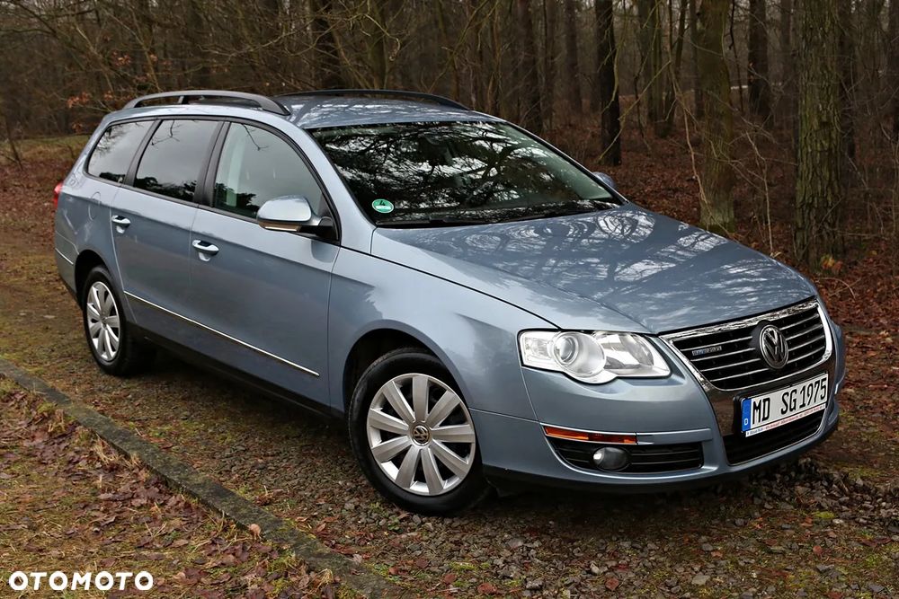 Volkswagen Passat Variant 1.9 TDI Individual Chrom dunkel - 19