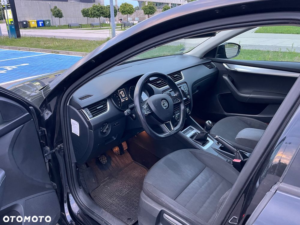 Skoda Octavia 1.6 TDI Ambition - 12