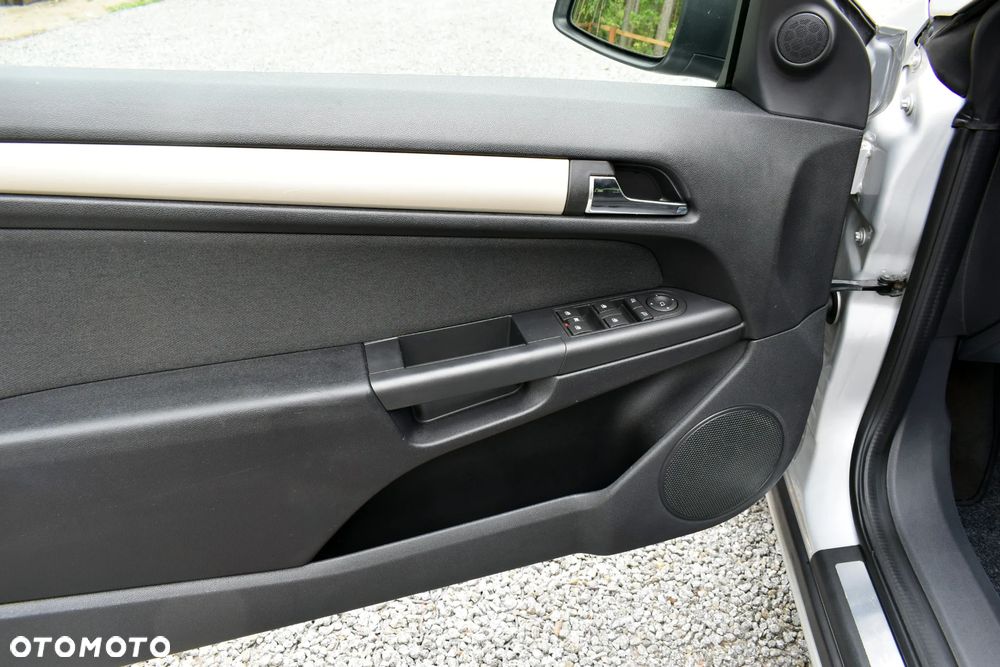 Opel Astra 1.8 Cosmo - 10