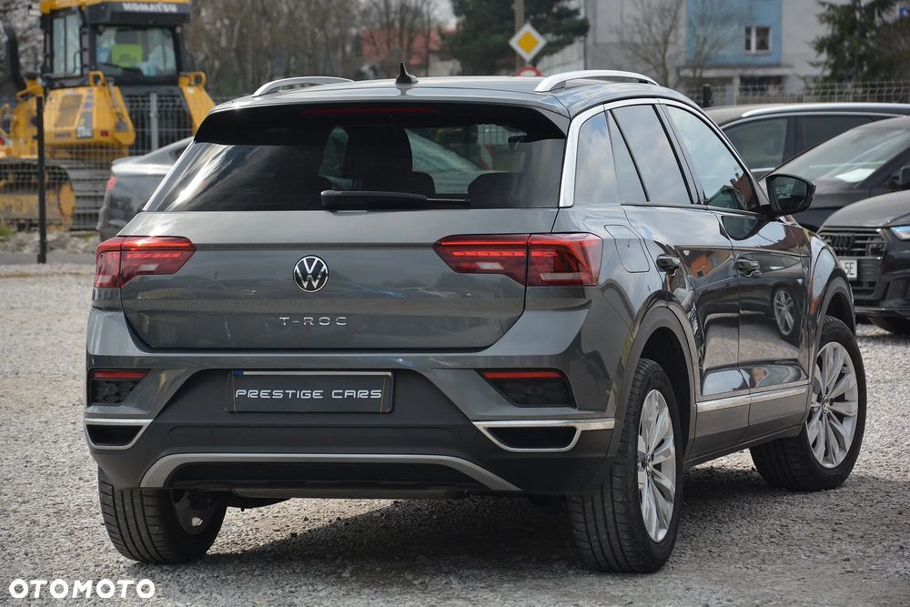 Volkswagen T-Roc - 4