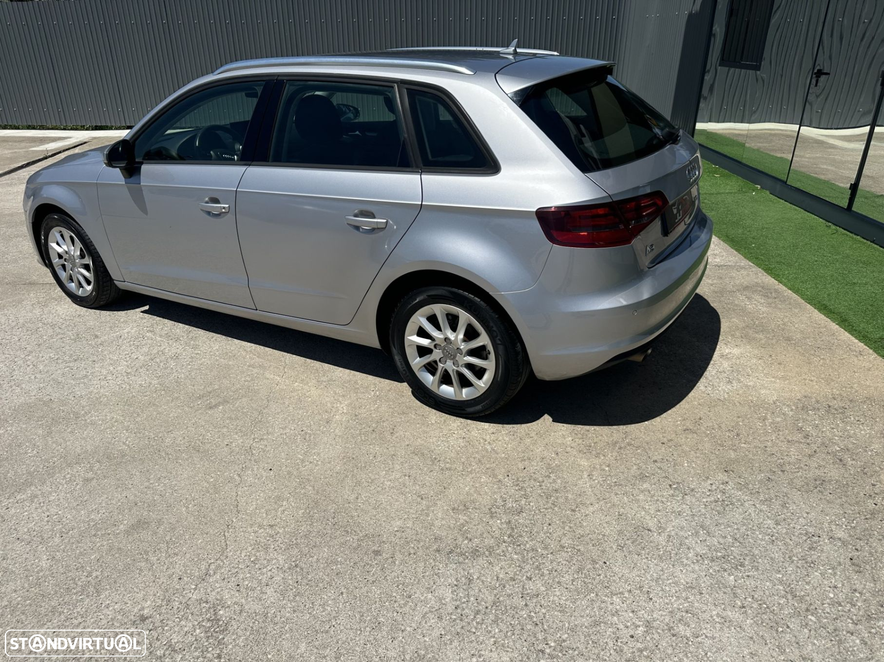 Audi A3 Sportback 1.6 TDI Attraction - 7