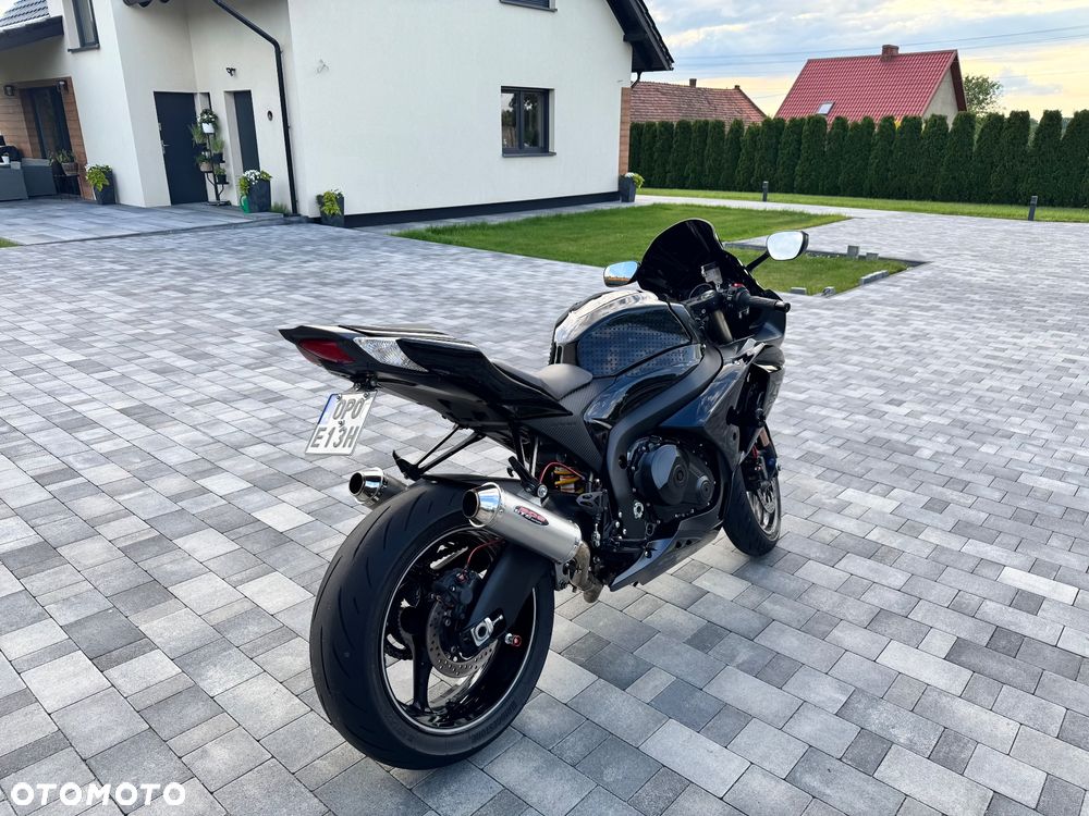 Suzuki GSX 1000 - 5
