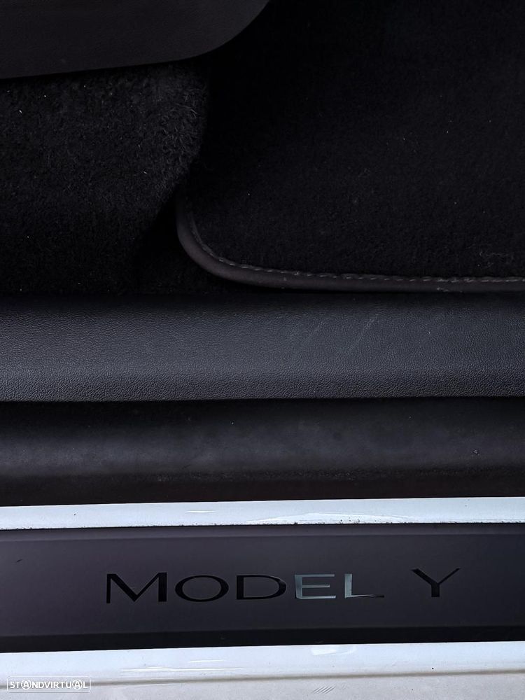 Tesla Model Y Long Range Tração Integral — fotografia 8
